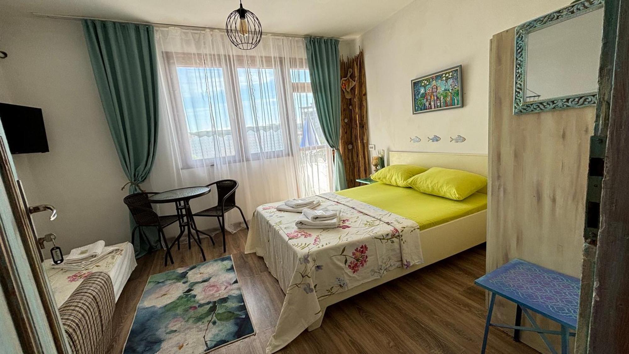 Guest House Hei Taka Созополь Екстер'єр фото